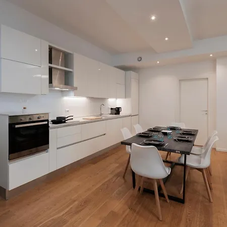 Deluxe 120 Mq Apartment , 4 Minuti A Piedi Dai Navigli Milan Exterior photo